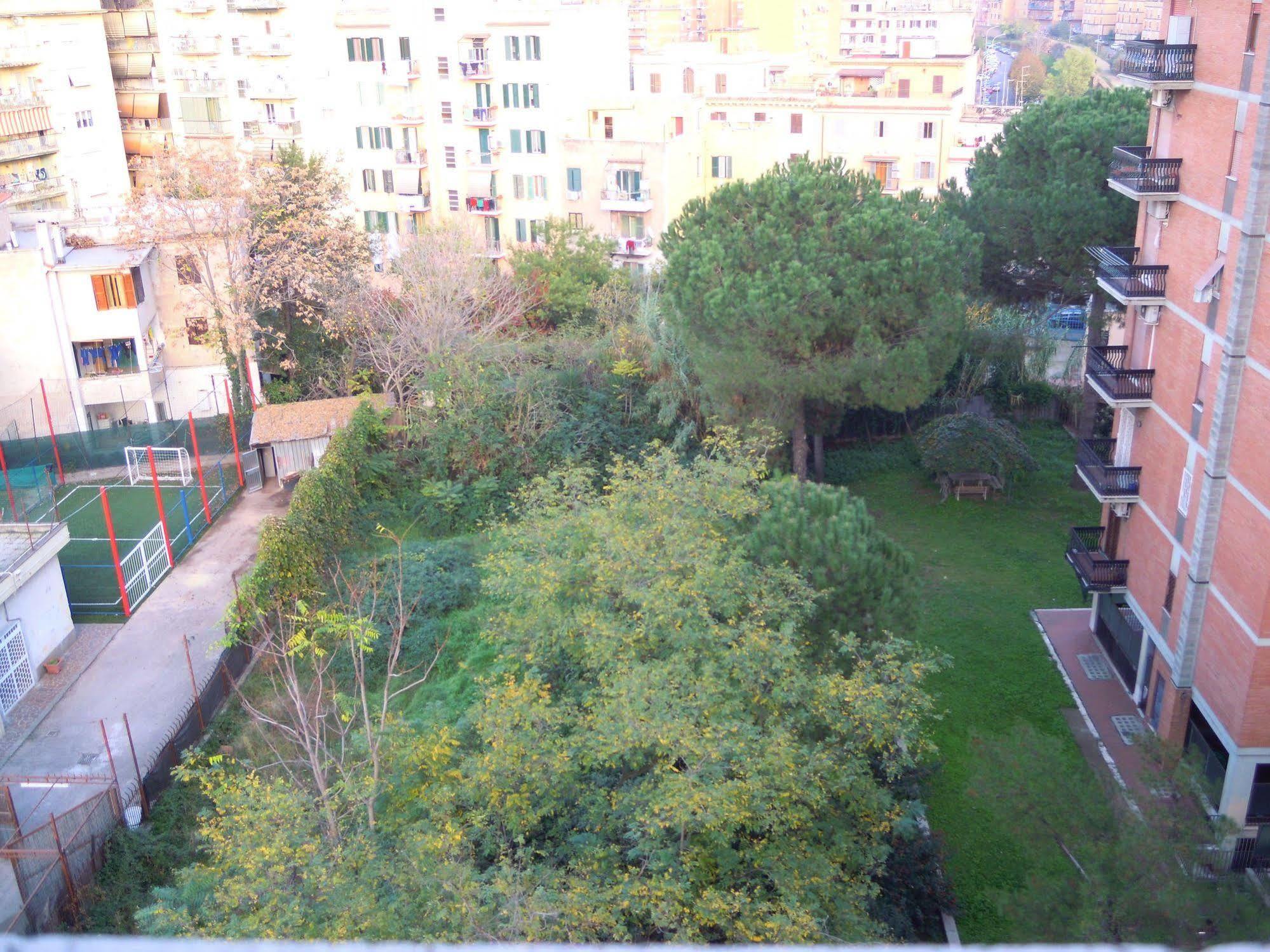 Next Stop Roma Affittacamere Da Me โรม ภายนอก รูปภาพ